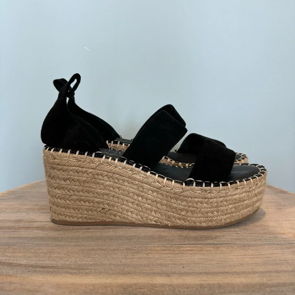Coconuts by Matisse coconuts by